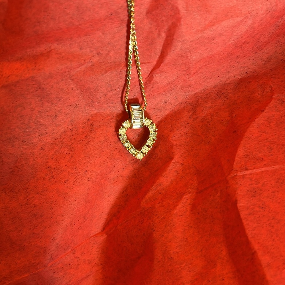 Doir heart necklace with crystals- 16 in